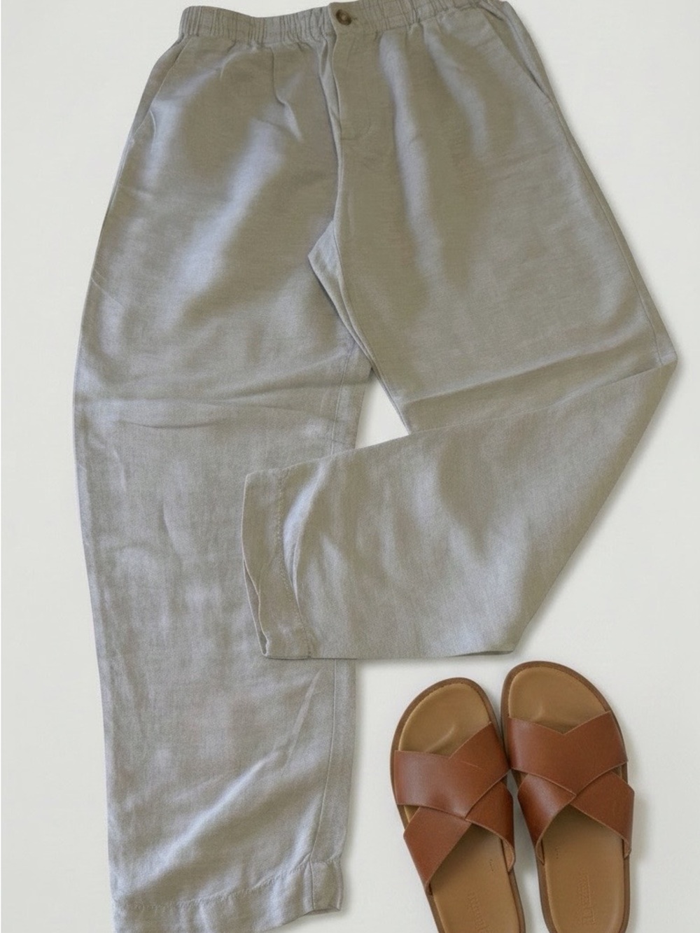 Madewell Woman’s Relaxed Linen-Blend Pants in Light Tan
